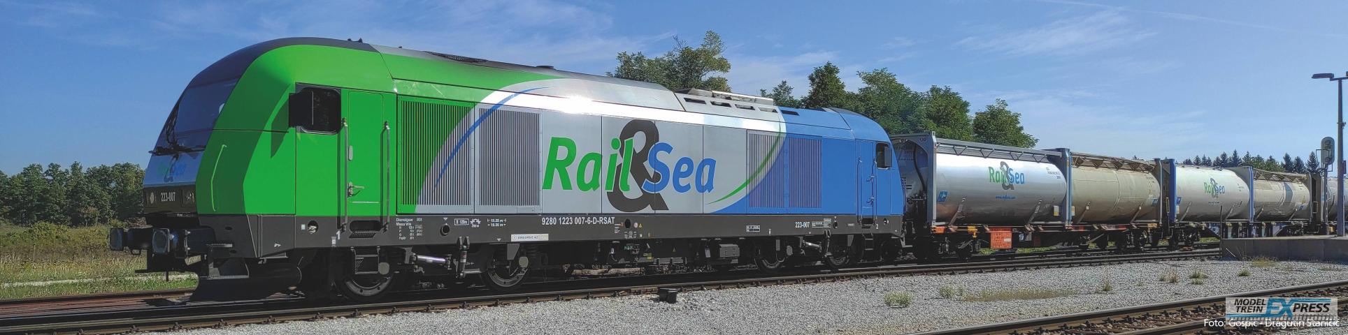 Piko 57896 ~Diesellok BR 223 Rail&Sea VI + 8pol. Dec.