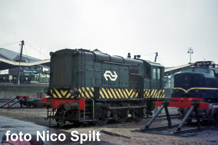 Piko 657001 NS 657 in Feijenoord uitvoering TP IV analoog gelijkstroom