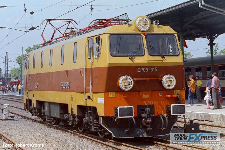 Piko 97530 E-Lok EP09 015 PKP V + DSS PluX22