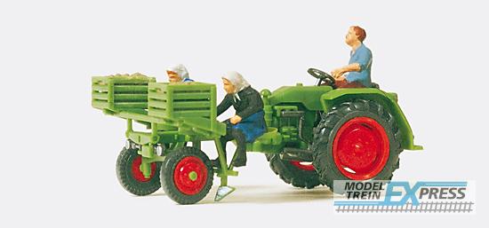 Preiser 17935 Geräteträger, Kartoffellegemaschine. 3 Miniaturfiguren. Fertigmodell