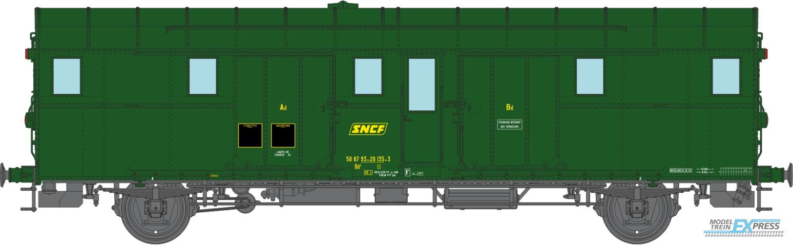 REE models VB-319 OCEM 32 Luggage Van, green 301, 3 headligths, South-East SNCF N°50 87 93-20 135-3 Ep.IV