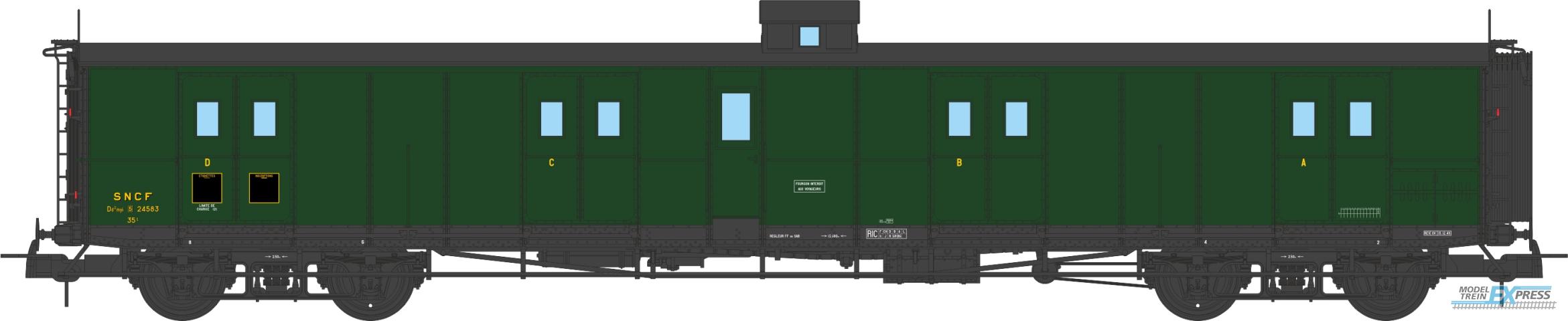 REE models VB-358 Ex-PLM Luggage Van, SNCF green, Lookout box, Ladder, Black Roof and Ends N°24583 Ep.III