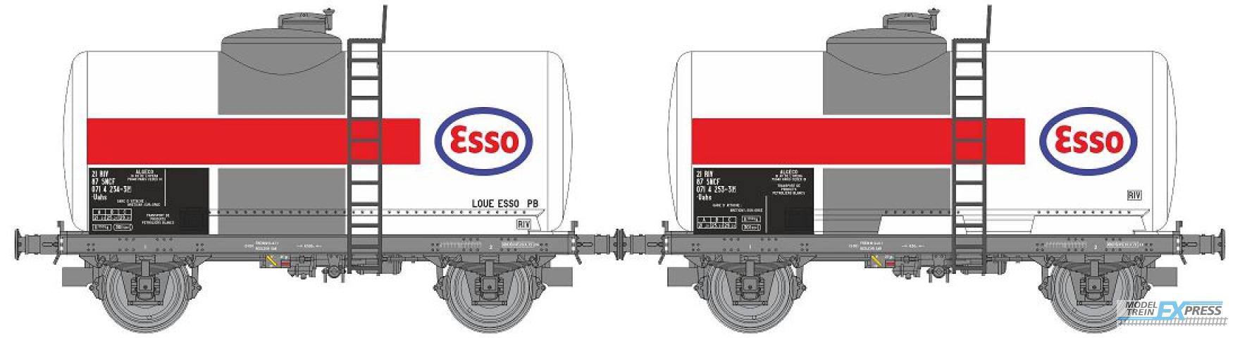REE models WB-878 Set of 2 oil transport tank wagon ESSO Era. IV