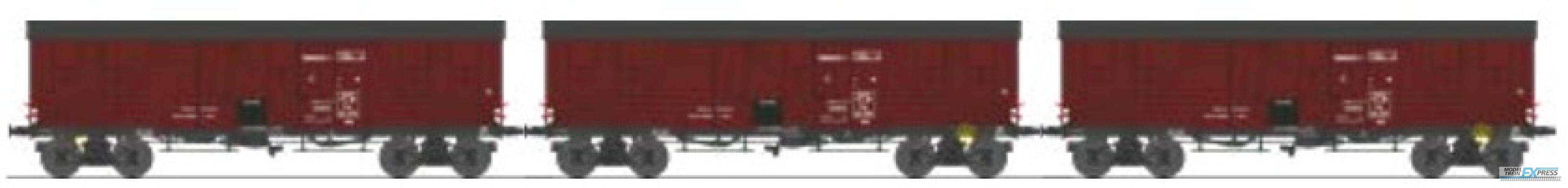 REE models WB-907 Set of 3 covered goods wagon with 4 doors (transport og fruits and vegetables) PLM Era. II