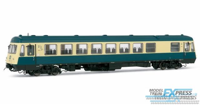Rivarossi 2113 Diesel railcar, class 627.0, running number 627 001-1, beige/ blue livery DB