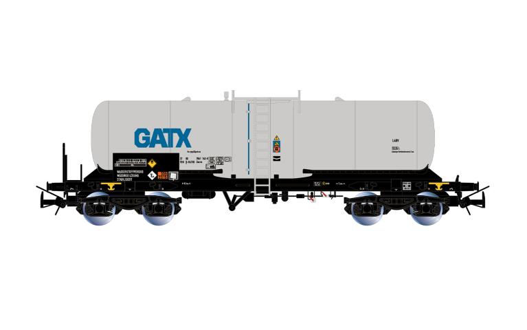 Rivarossi 6699 GATX, 4-axle tank wagon, ladders on the tank side, silver livery, ep. VI
