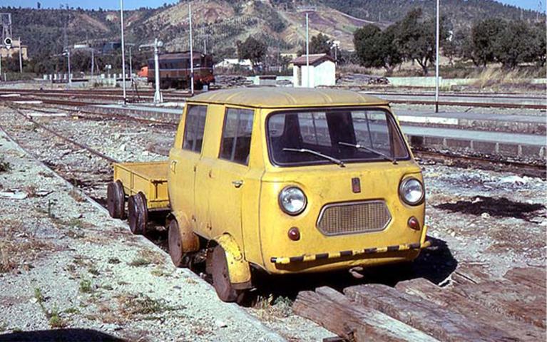 Rivarossi 9006S FS, draisina Fiat 500 with hexagonal grill, yellow, with DCC Sound Decoder