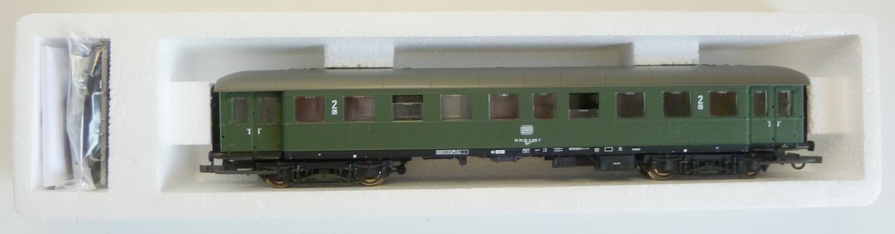Roco gebruikt materiaal 44550 DB Eilzugwagen 2e klasse, Ep. IV, in goede staat, in doos