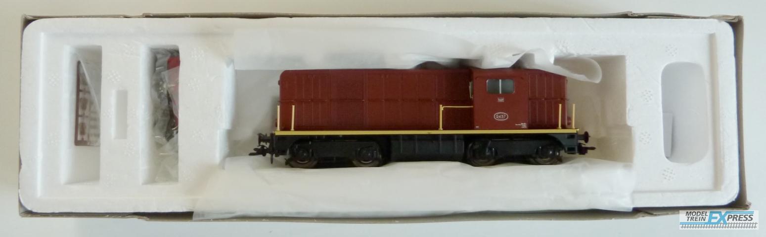Roco gebruikt materiaal 68790 Diesellok Serie 2427 bruin wisselstroom digital in goede staat in doos
