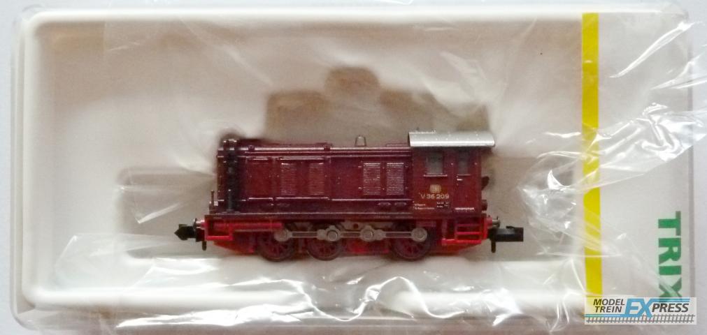 Trix gebruikt materiaal 12632 Trix DB diesellok BR V 36 rood