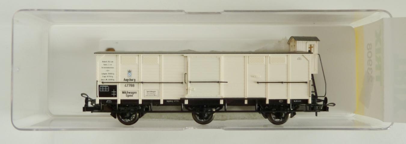 Trix gebruikt materiaal 23908 Milchtransportwagen mit Bremserhaus der K.Bay.Sts.B z.g.a.n in doos