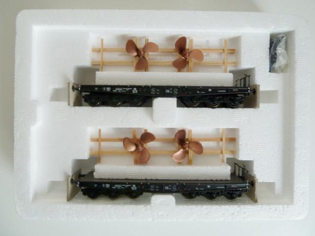 Trix gebruikt materiaal 24027 Trix Schwerlastwagen-set mit Ladegut z.g.a.n in doos