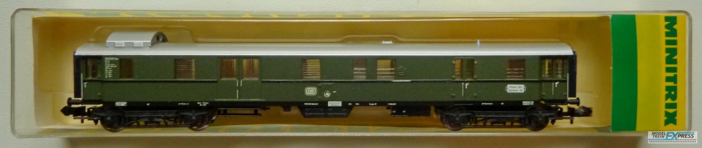 Trix gebruikt materiaal 3152 Trix bagagewagen DB groen