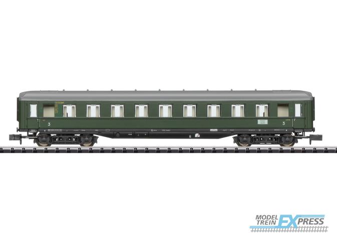 Trix 18486 Schnellzugwagen 3.Kl. DB