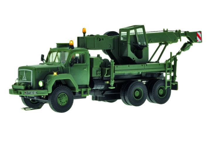 Viessmann 8061 H0 MAGIRUS DEUTZ 3-achs Bergekran mitRundumleuchte, Militär, Basis, Funktionsmodell
