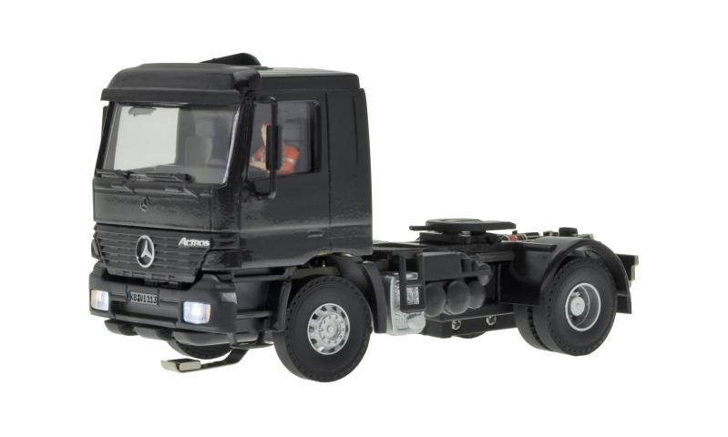 Viessmann 8113 H0 MB ACTROS 2-achs Sattelschlepper, schwarz, Funktionsmodell