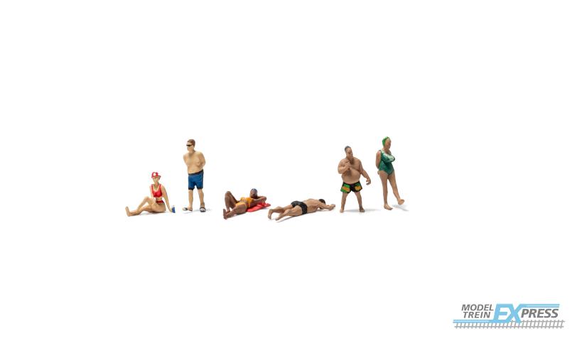 Woodland A2219 N-scale Beach Goers